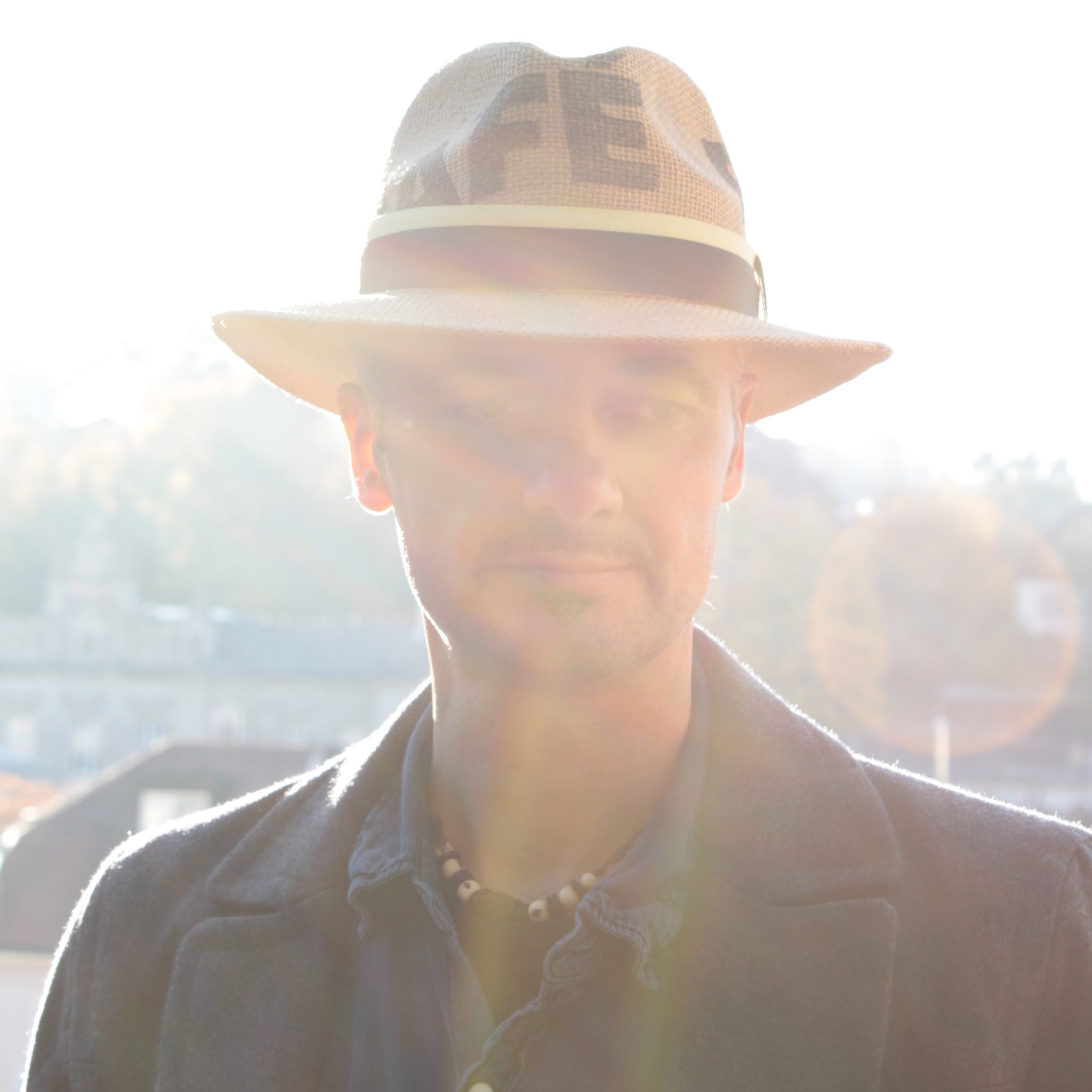 Singer/songwriter Tommy Ocean releases strong self titled debut EP to build a worldwide audience and expand his professional career