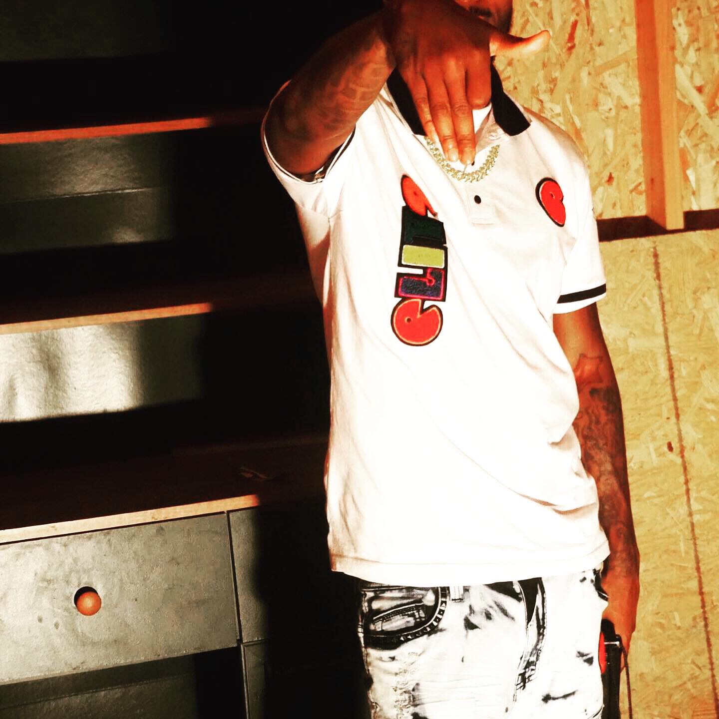 New hot & upcoming rap artist Boss TJ releases his new hit single “Mobbin”.