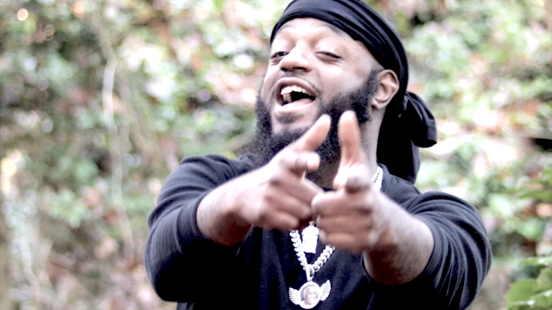 Creating Vibrant and Stunning Hip Hop and Rap Compositions: Presenting to the World America&rsquo;s Rising Star – Jerzey B