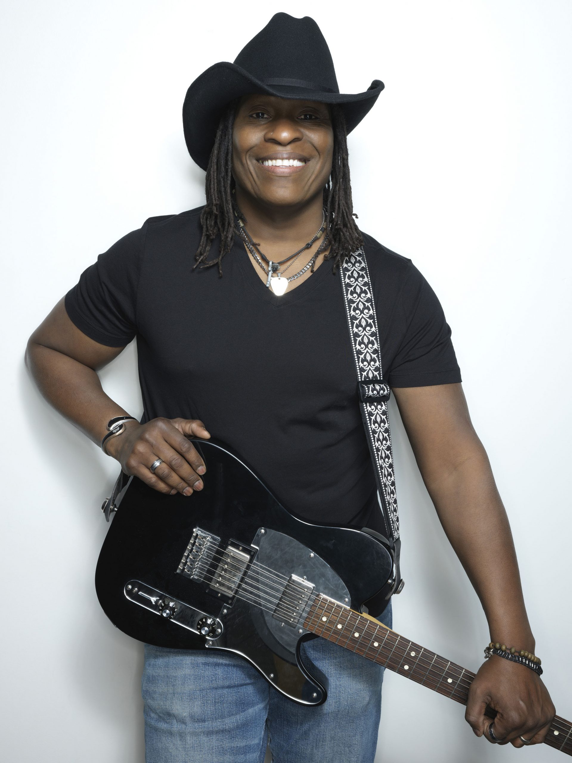 Introducing to the World: Tracey Blake&rsquo;s Classic Country Revival