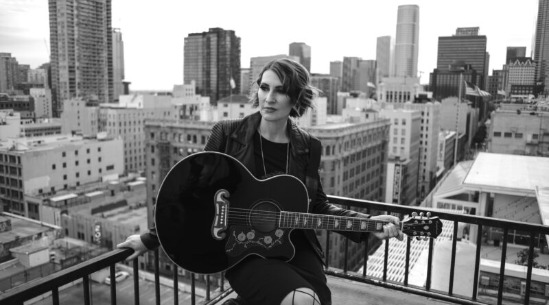 Bidding a Somber Adios to the City of Angels with New Single & Music Video – Mel Stirling Unveils ‘Pain and Warring’